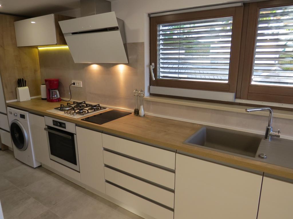 Apartments Barba تروغير الغرفة الصورة